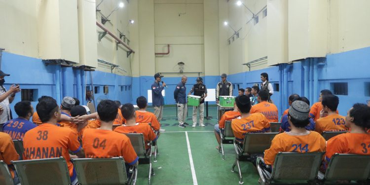 Puluhan Tahanan Polda Jatim Diberi Kesempatan Gunakan Hak Pilih pada Pemilu 2024