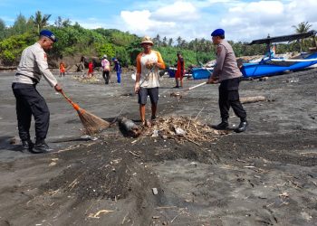 Giat Sapu Bersih Perairan Satuan Polairud Polres Tabanan