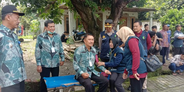 Gelar patroli Kesehatan, Sidokkes Polres Jombang Cek Kesehatan Personel Polri yang Mengamankan Pemilu