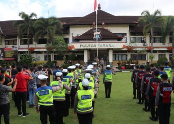 Kasatgas Banops Pimpin Apel Personil OMB tahap Rekap Hitung ” Tetap Semangat dan Jaga Kesehatan.