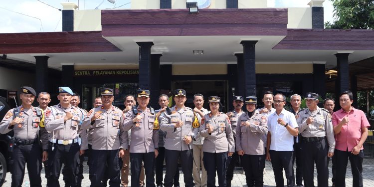 Kapolres Kediri Kota Cek Sarana Prasarana dan Kelengkapan Pelayanan Publik di Polsek Jajaran