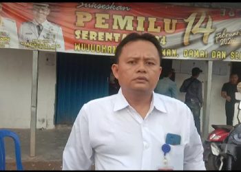 Hermawan Ketua LPAKN RI PROJAMIN Menyayangkan Kotak Suara Yang Rusak Segel Nya Di Kecamatan Way Khilau