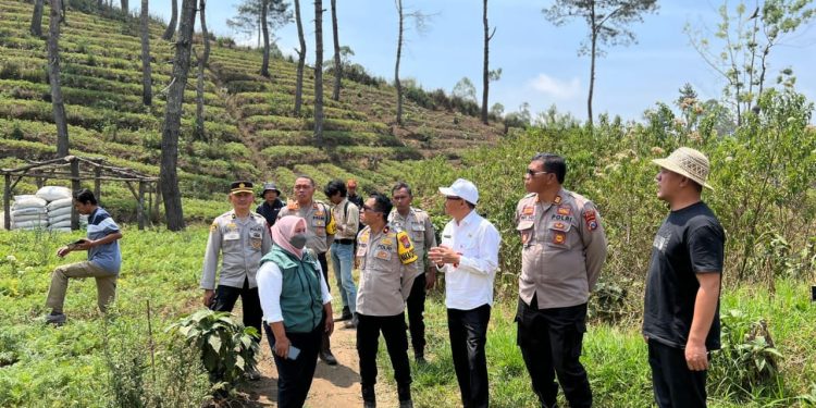 Peduli Ketahanan Pangan dan Lingkungan, Polres Batu Jalankan Program KTLGK