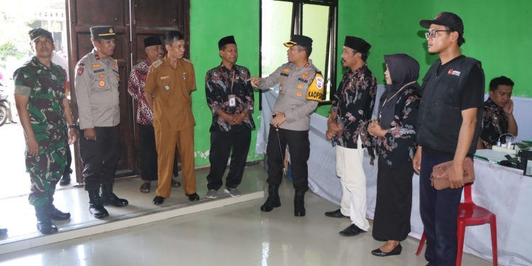 Kapolres Nganjuk Pastikan Logistik Pemilu 2024 Aman Jelang Penghitungan Tingkat PPK