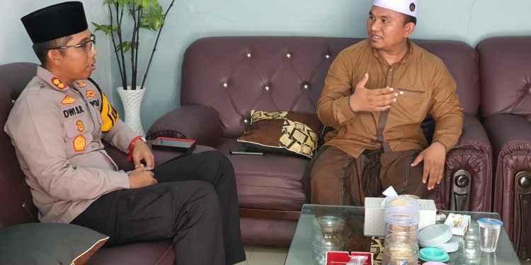 Cooling System Pasca Pungut Suara, Kapolres Situbondo Gandeng Ulama Ajak Masyarakat Kembali Pererat Silaturahmi