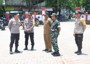 Kapolres Nganjuk Kunjungi seluruh PPK Pastikan Penghitungan Suara Aman dan Lancar