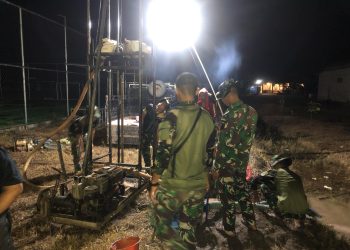 Aliran Air Murni Mengalir, Satgas TMMD Kodim 0426/Tulang Bawang Raih Kemajuan dalam Kegiatan Pengeboran