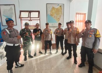 Pengamanan Pleno PPK, Kapolsek Seltim Kerahkan Personil OMB 2024 Polres Tabanan untuk Selalu Berikan Pengamanan Maksimal Dalam Setiap Taha Hitung bersinergi dengan Bawaslu & PPK kecamatan
