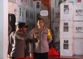 Pastikan Berlangsung Dengan Aman, Kapolres Tabanan Cek PPK Kecamatan Kediri