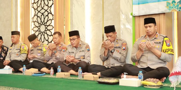 Tingkatkan Imtaq, Polres Kediri Gelar Peringatan Isra’ Mi’raj Nabi Besar Muhammad SAW 1445 H/2024