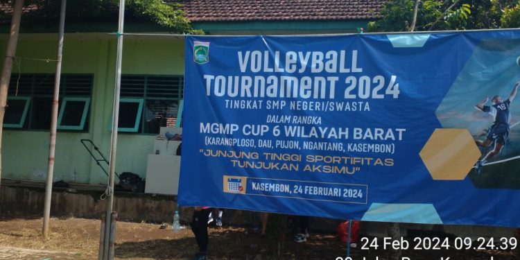 Kepla Sekolah SMP Negeri 1 Kasembon Memgadakan Tournament Volly Ball 2024