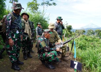 Gubernur Akmil Tinjau Latihan Pramuka Yudha Sersan Taruna Akmil
