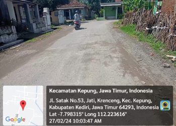 Peningkatan Jalan Aspal Dusun Jati, Nglarangan  Desa Krenceng Kecamatan Kepung  , Kediri Berdampak Positif Perekonomian Warga