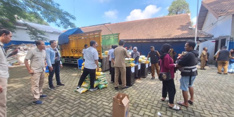 Gelar Operasi Pasar, Kolaborasi Polres Kediri Kota Bersama Pemkot Sediakan 30 Ton Beras Murah