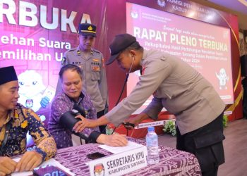 Laksnakan Cek Kesehatan Polres Sintang, Cegah Terjadinya Fatalitas