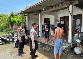 Banjir Melanda 2 Desa di Jombang, Polisi Turun Pastikan Kondisi Warga Aman