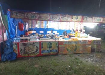 Pasar Malam Di Menggala Tuba, Dimeriahkan Oleh Komedi Putar Kurnia Jaya, Dalam Rangka Meriahkan HUT Kabupaten Tuba.