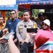 Polres Kediri bersama Bhayangkari Cabang Kediri mengadakan Pasar Murah dan produk UMKM untuk membantu meringankan beban masyarakat di tengah kenaikan harga dan kelangkaan sembako.