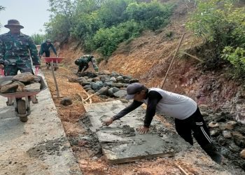 Kebut Pembangunan Talud Di Jalur Rabat Jalan Penghubung Dusun Gebang Dengan Caren