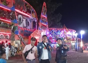 Tim Investigasi AWPI Tuba, Kunjungi Pasar Malam Kurnia Jaya Di Menggala Tuba.