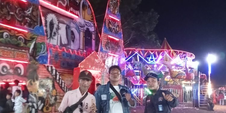 Tim Investigasi AWPI Tuba, Kunjungi Pasar Malam Kurnia Jaya Di Menggala Tuba.
