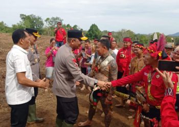 Wakapolda Kalbar Hadiri HUT ke-11 Keramat Patih Patinggi di Toho Mempawah