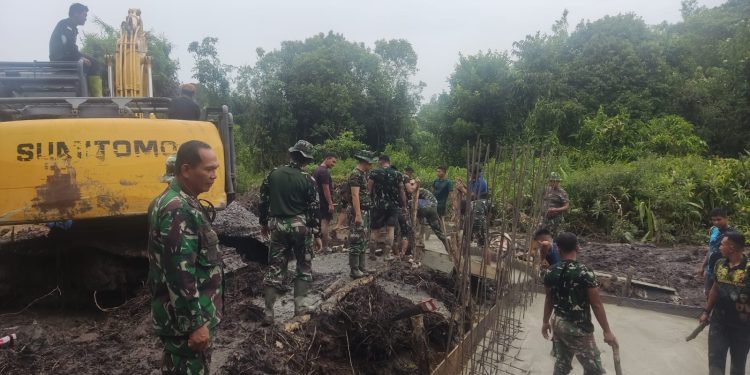Satgas TMMD Kodim 0426/Tulang Bawang Melampaui Kendala, Mulai Pembangunan Jembatan Meski Akses Terbatas
