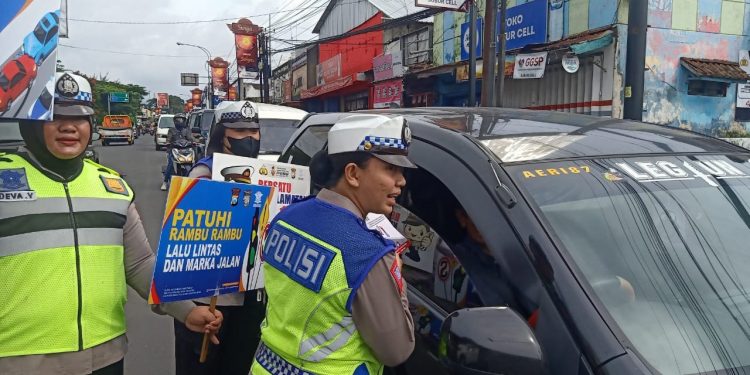 Operasi Keselamatan Semeru 2024 Polres Malang Sosialisasikan Kamseltibcarlantas