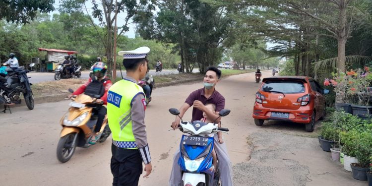 OPERASI KESELAMATAN SELIGI 2024: POLDA KEPRI PASTIKAN KESELAMATAN SELAMA AKHIR _LONG WEEKEND