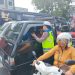 Polres Tabanan Berikan himbauan dan pembagian stiker Ops Keselamatan Agung 2024 kepada Masyarakat