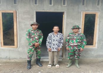 Senyum Bahagia Bapak Suraji Dengan Hadirnya Satgas TMMD Ke-119 Kodim 0808/Blitar