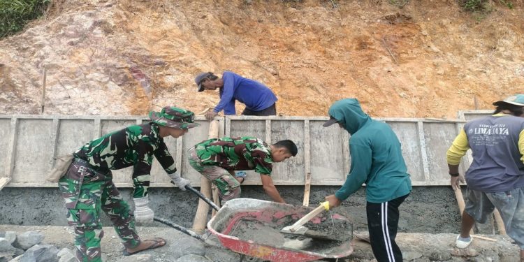 Finishing Talud 50 M Berpacu Dengan Waktu