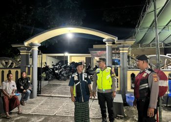 Polsek Tabanan berikan Pelayanan Pengamanan Saat Pelaksanaan Sholat Tarawih