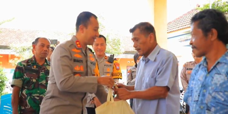 Jumat Curhat di Bulan Ramadhan Polres Kediri Kota Gelar Baksos dan Bakkes