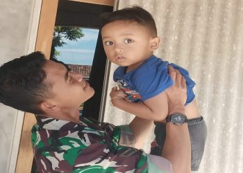 Potret Kedekatan Satgas TMMD Ke-119 Dengan Anak-Anak