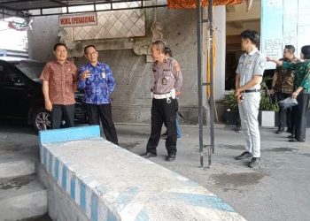 Kaban Bapenda Propinsi Bali Apresiasi Kwalitas Pelayanan Publik Di Samsat Tabanan