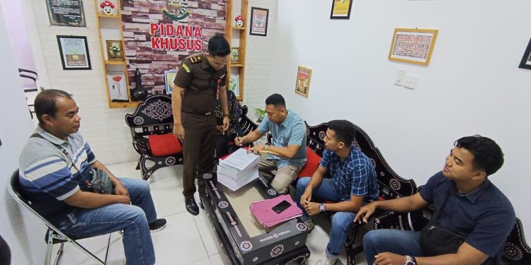 Sat Reskrim Polres Lombok Utara Lakukan Tahap Dua Kasus Korupsi SMPN 4 Bayan