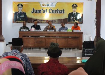 Jumat Curhat, Polres Kediri Kota Bersama Warga Ds Sumber Duren Kec Tarokan