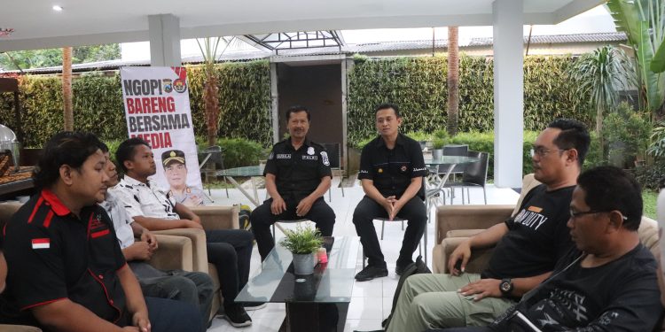 Buka Puasa Bersama Jurnalis, Polres Trenggalek Paparkan Peran Strategis Media dan Warganet