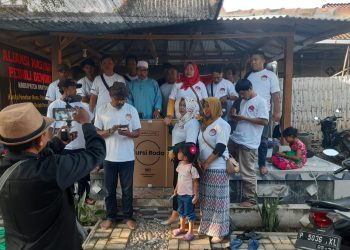 Aliansi Pemuda Peduli Masyarakat Menggelar Acara Buka Bersama dengan Tema : *Adanya kedzaliman karena diamnya yang benar*  PALU GADA “Lu perlu Gue Ada”