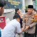 Bansos Ramadhan Presisi: Polsek Tambora Bersama Bhayangkari Ranting Tambora Berikan 50 Sak Semen untuk Perbaikan Masjid Jami Al Mutaqien