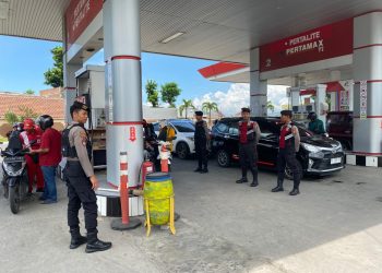 Jelang Mudik Lebaran, Polres Kediri Intensifkan Patroli SPBU Pastikan Stok BBM Aman Tanpa Kecurangan