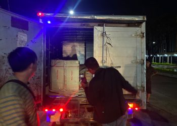 Polis Amankan Dua Sajam Dan Tiga Botol Miras Saat Razia Pekat