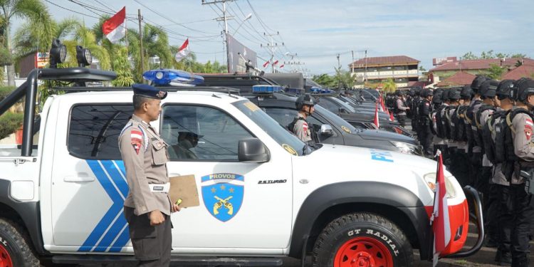 Satbrimob Polda Kalbar Siagakan Pasukan Siap Atasi Bencana