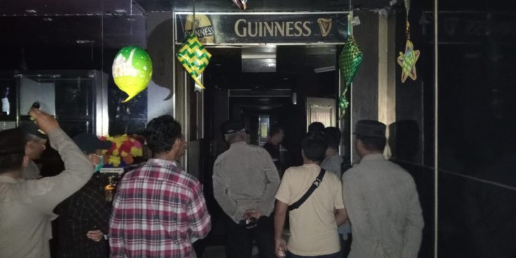 Naas Bawa Sajam Dan Miras Oknum Masyarakat Ini Harus Berurusan Dengan Polisi