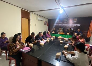 Ketua Bawaslu Provinsi Bali Berikan Arahan Kepada Panwaslu Kecamatan Didampingi Ketua Bawaslu Tabanan
