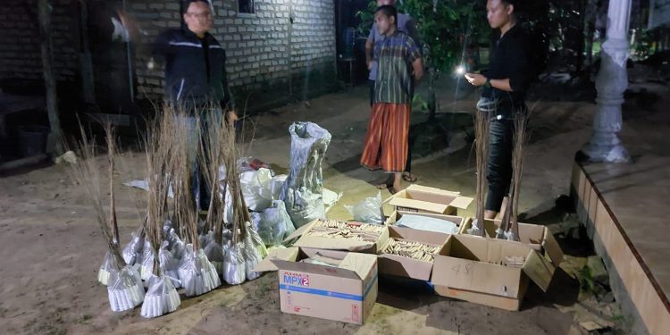 Jelang Lebaran Polres Bangkalan Berhasil Amankan Ribuan Petasan dan 2 Kwintal Bubuk Mercon