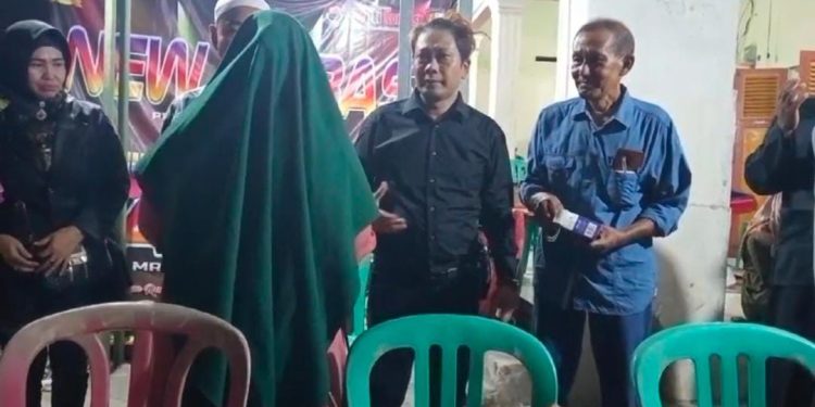 HUT Ke 5 LSM Gmicak Gelar Doa Bersama dan Santuni Anak Yatim
