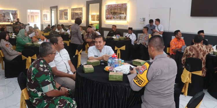 Jelang Hari Buruh Sedunia, Kapolres Pasuruan Gelar Silaturahmi Bersama Serikat Buruh Se-Kabupaten Pasuruan