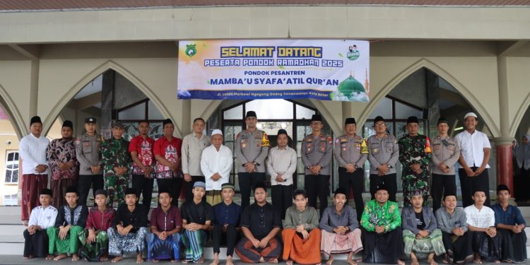 Kapolres Blitar Kota Menyapa Santri, Kali ini ke Ponpes Mamba’us Syafa’atil Qur’an